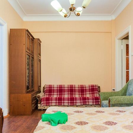 Квартира По Улице Большая Васильковская 92 Kiev Luaran gambar